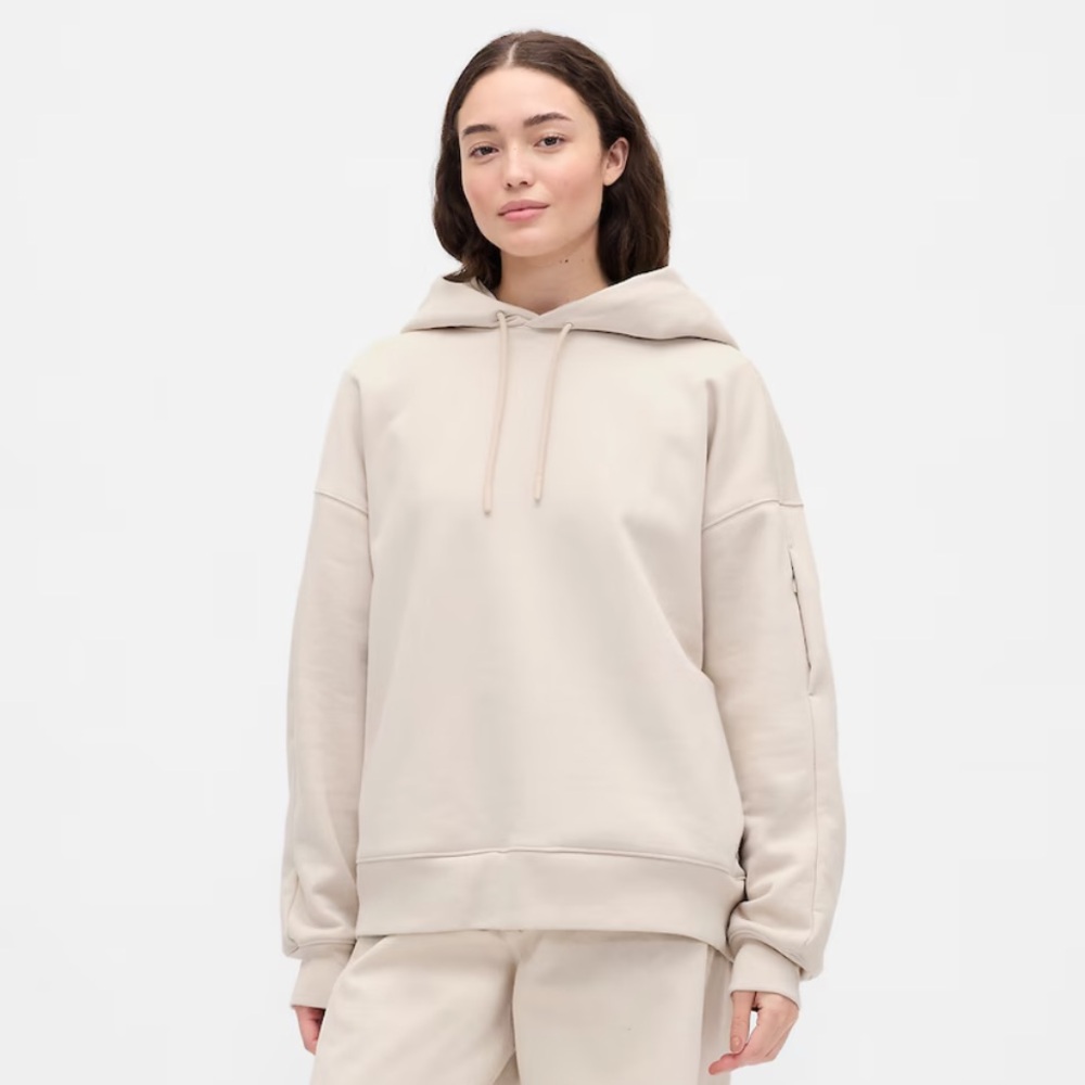 Gap x Beis - NWT Heavyweight Travel Hoodie Light Tundra Medium